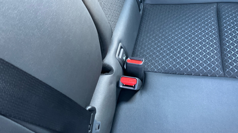 Nissan Juke 1.0 DiG-T N-Connecta 5dr Petrol Hatchback